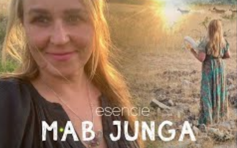 15# ESENCIE – Mab Junga